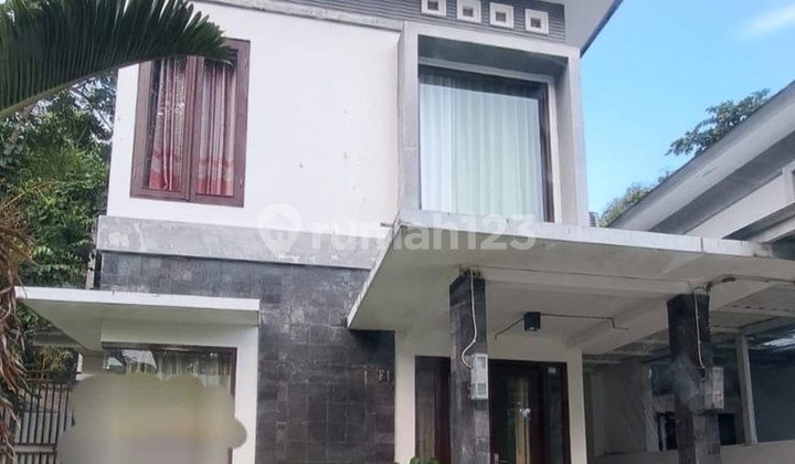 For Rent Semi-Furnished Residential House in Fasco Mansion Housing, Ngaglik, Sleman
