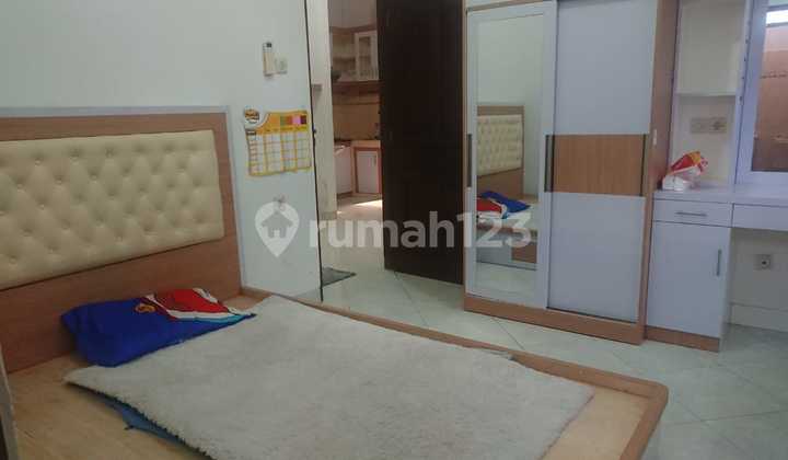 Cheap Strategic Rental House Near UGM Large Yard 2