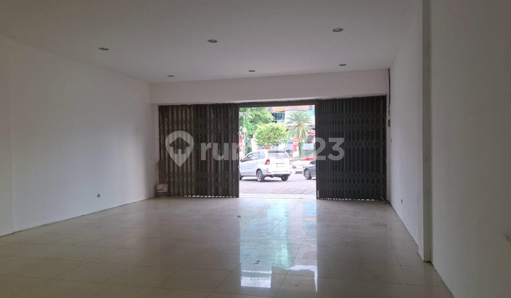 For Rent: 3-Story Shop House in Strategic Location in Front of Pakuwon Mall For Rent: 3-Story Shop House in Strategic Location in Front of Pakuwon Mall