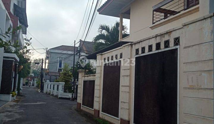 Rumah Sewa Jl Kaliurang Lokasi Strategis Dekat Kampus  2