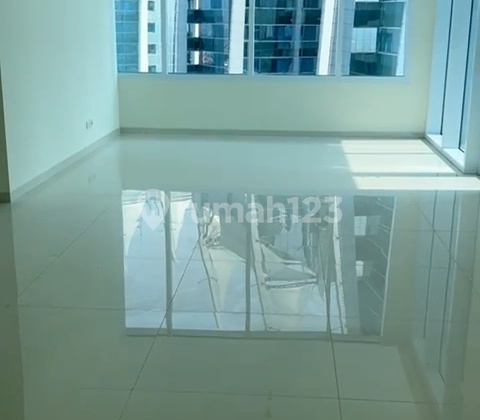 For Sale: Regatta Apartment, Pantai Mutiara, North Jakarta 2