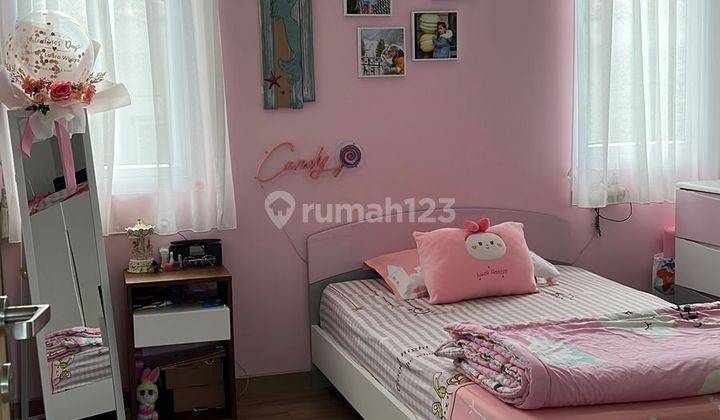 Rumah 2 Lantai Sudah Renovasi Furnished Shm Di Lippo Karawaci, Tangerang 2