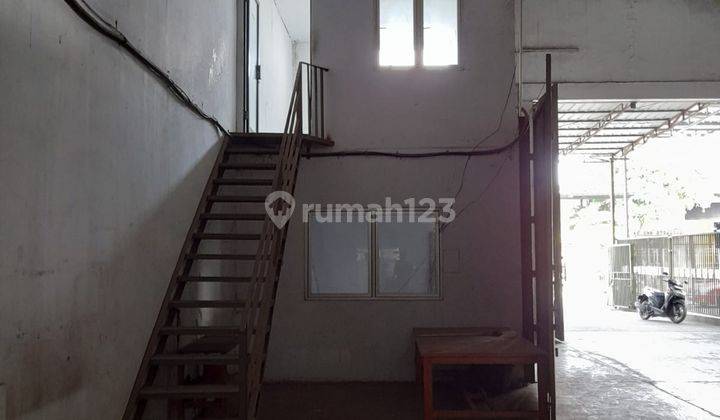 Gudang di Kapuk Kamal, Jakarta Barat 644 m 2