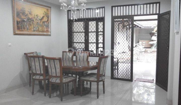 Rumah Giri Loka Bsd 2 Lantai Shm Sudah Renovasi 1