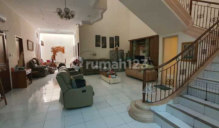 Rumah Pluit Murni Raya Jakarta Utara