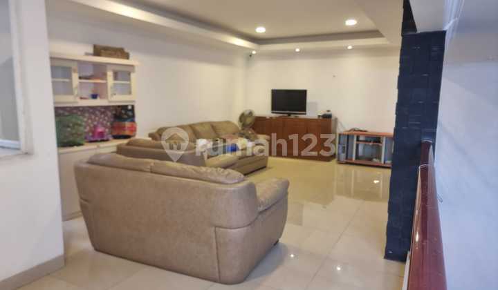 Rumah Muara Karang Lokasi Startegis Jakarta Utara