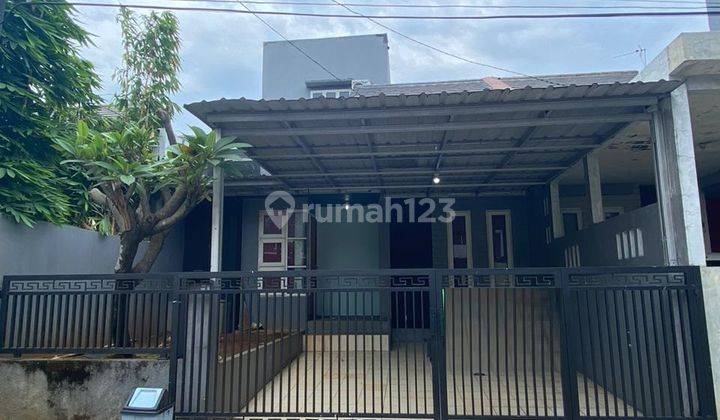 Rumah Bagus Siap Huni di Bukit Golf, Cimanggis 1