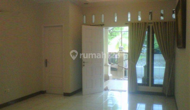 Rumah Siap Huni di Dalam Perumahan Taman Laguna 3