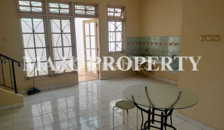 Nice Ready-to-Live House in Legenda Wisata
