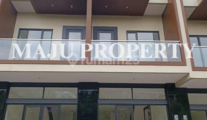 Ruko Bagus Raffles Hills, Jakarta Timur 1