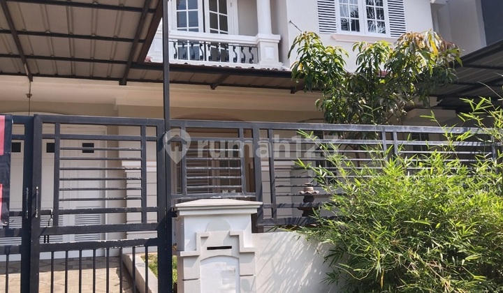House for Quick Sale in Legenda Wisata, Negotiable