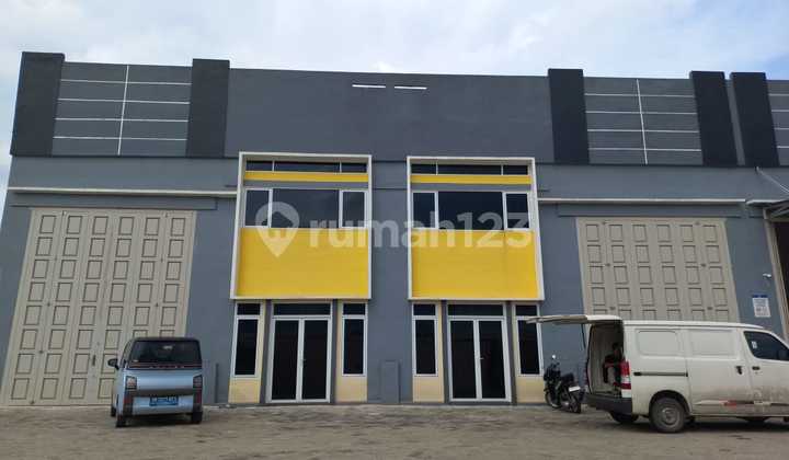 Warehouse and Land in the Medan Amplas Warehouse Area Warehouse and Land in the Medan Amplas Warehouse Area