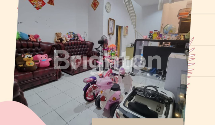 TWO-STORY HOOK VILLA IN VICTORIA COMPLEX, TITI KUNING TWO-STORY HOOK VILLA IN VICTORIA COMPLEX, TITI KUNING