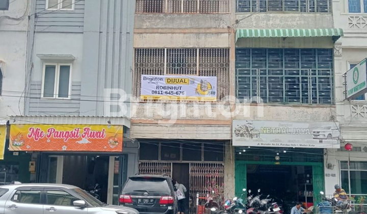 Strategic Shop House on Wahidin Street 1