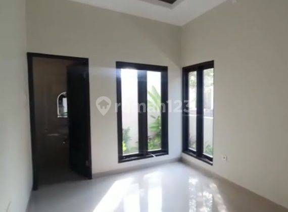 Rumah 2 Lantai Minimalis Modern Di Kesiman Kertalangu 2