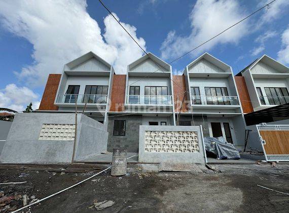 modern 2 storey house in peguyangan north denpasar 1