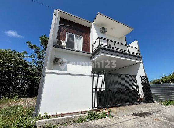 Rumah 2 Lantai Modern di Pedungan Denpasar Selatan 2