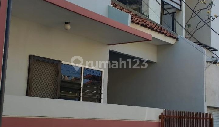 For sale: 1-story ready-to-use house on land in Mas, Semarang, 10419. 2