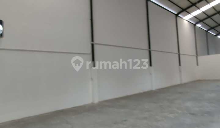 Warehouse for rent, ready to occupy, Gatot Subroto, Semarang 10310. 2