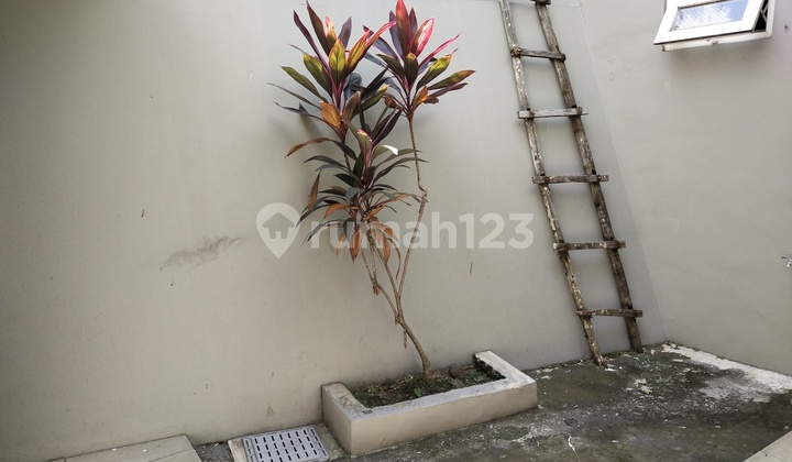 Dijual Rumah cantik 1 lantai villa esperanza 5944 2