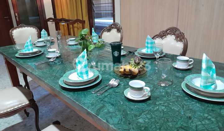 Dijual Rumah Cantik tengah kota siap pakai Semarang 2