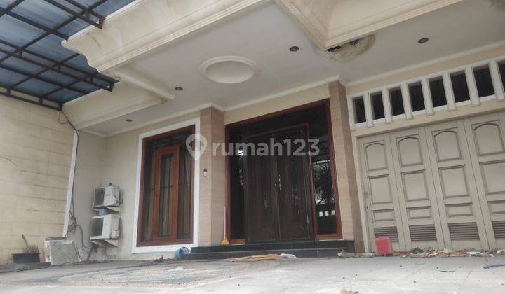 Dijual rumah cantik 2 lantai siap pakai Semarang tengah 7476 1