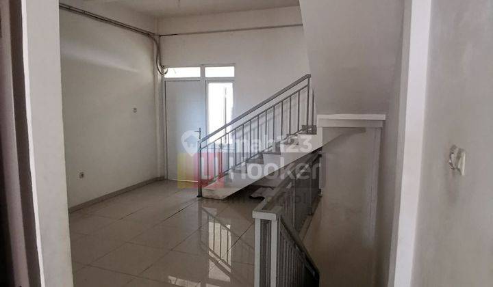 Disewakan ruko 3 lantai gayam sari Semarang 8141 1