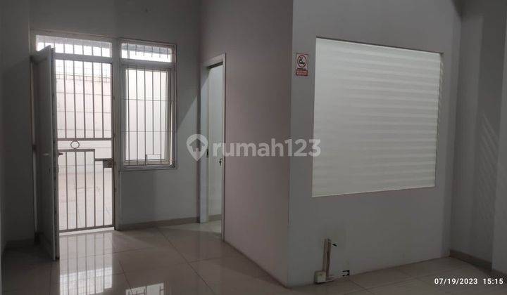 Disewakan ruko 3 lantai gayam sari Semarang 8140 2
