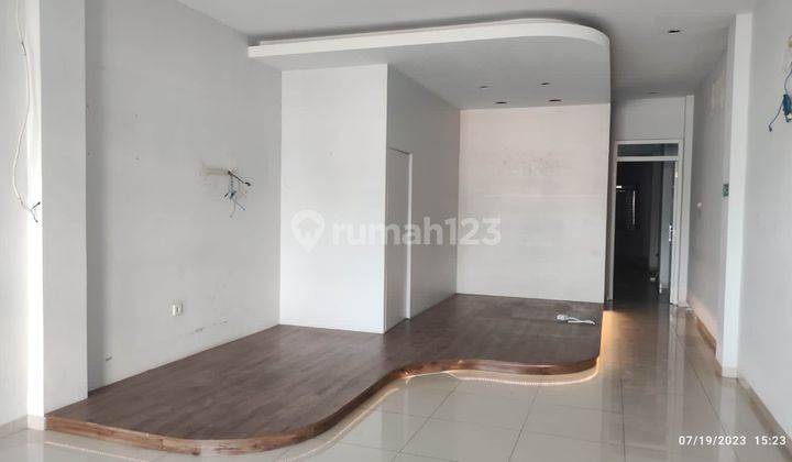Disewakan ruko 3 lantai gayam sari Semarang 8140 1
