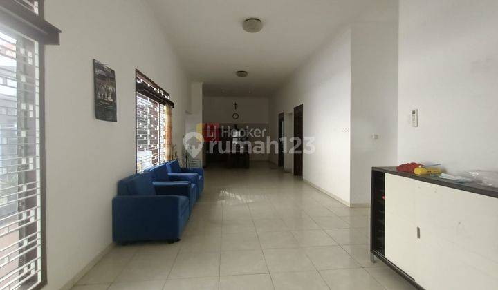 Disewakan rumah strategis tengah kota Semarang 8220 2