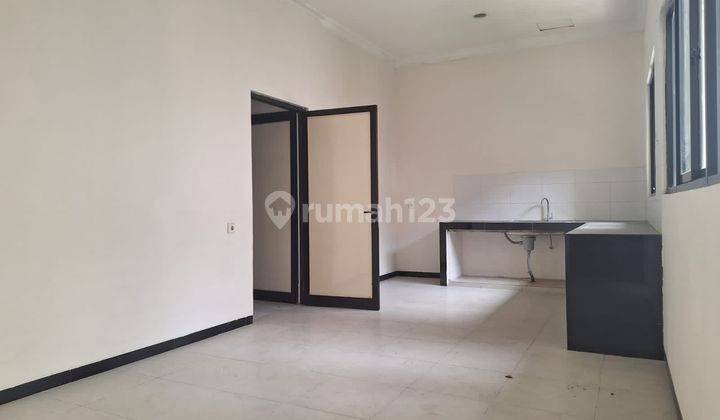 Dijual rumah 2 lantai puri anjasmoro Semarang 8725 2