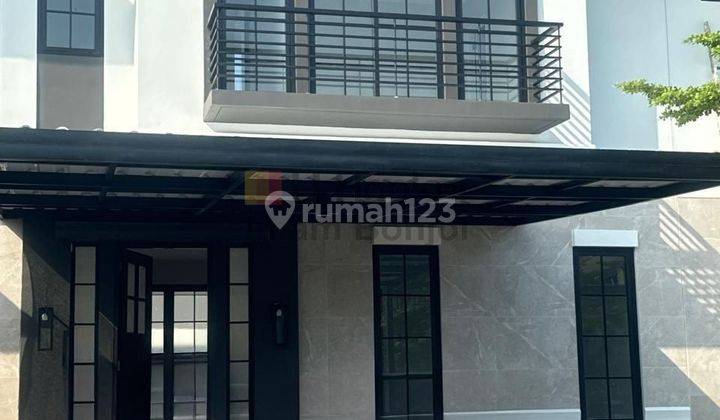 Disewakan rumah cantik 2 lantai citragrand Semarang 9292 1