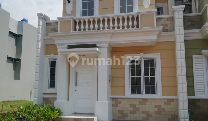 Dijual rumah cantik 2 lantai paramount village semarang 10541 1