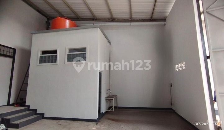 For rent, ready-to-use warehouse in Manyaran, 10490. For rent, ready-to-use warehouse in Manyaran, 10490.