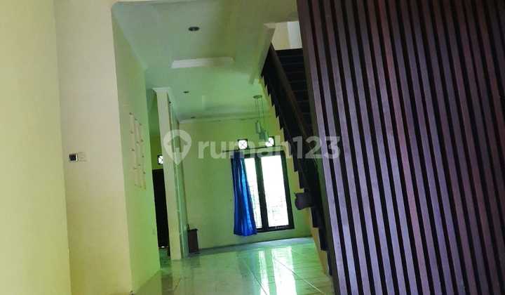For sale, 2-story ready-to-use house near UNDIP, Banyumanik, Semarang 10565. 2