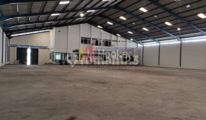 Disewakan Gudang Siap Huniot Subroto Semarang 5618