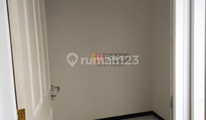 For rent, move-in ready house, Ngaliyan, Semarang 5946. 2