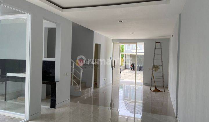 Dijual Rumah Cantik 2 Lantai Citragrand Semarang 7216 1