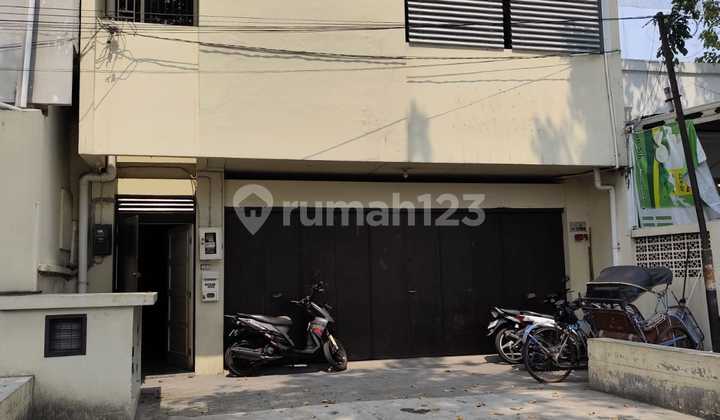 Disewakan ruko 2 lantai siap huni tengah kota semarang 10101 1