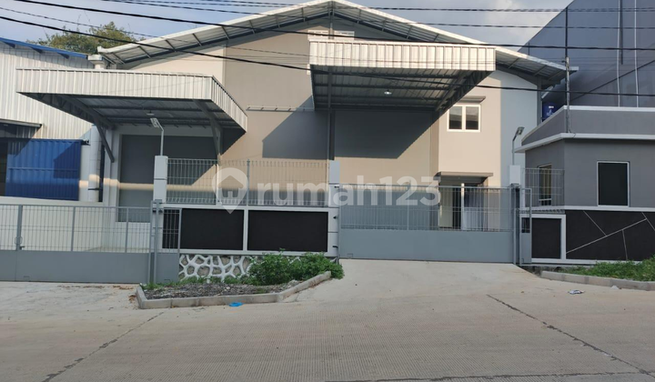 For rent, ready-to-use warehouse, Gatot Subroto, Semarang 10190 For rent, ready-to-use warehouse, Gatot Subroto, Semarang 10190