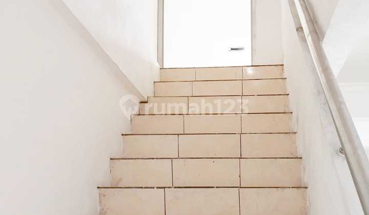 Jual Ruko Siap Pakai,Cocok usaha dan Kantor Ngaliyan Square Semarang – 10250 2