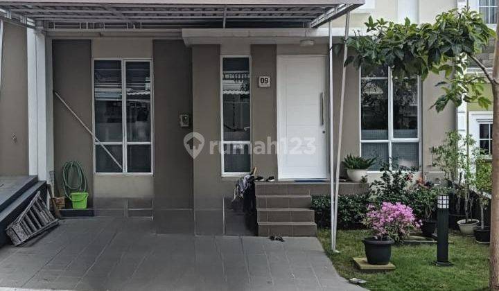 Dijual Rumah Cantik 2 Lantai Paramount Semarang - 9619 1