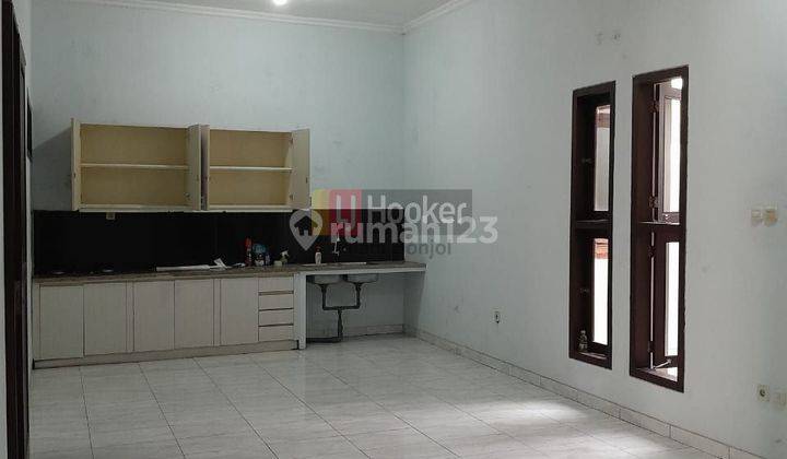 Disewakan Rumah 2 Lantai Bsb Semarang 9138 2