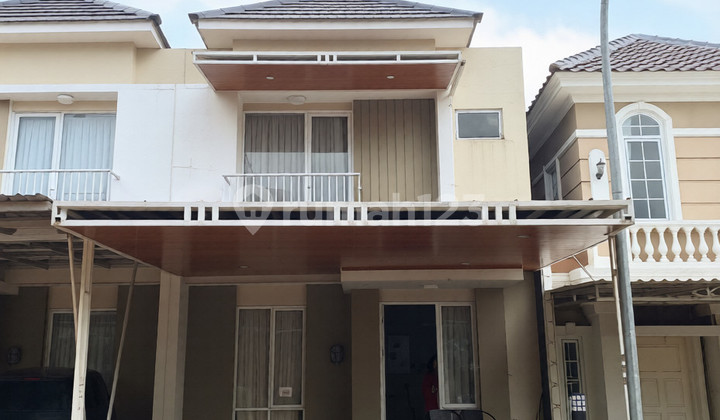 Disewakan Rumah Cantik 2 Lantai Furnished Paramount Village - 11155 Cel 1