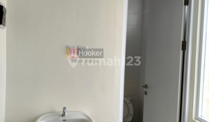 Dijual rumah cantik 2 lantai ngaliyan semarang 7687 2