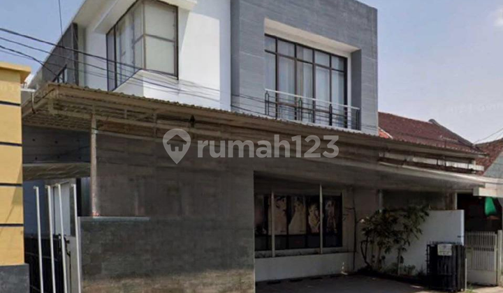 Disewakan ruang usaha 2 lantai siap pakai tengah kota semarang 9849 1