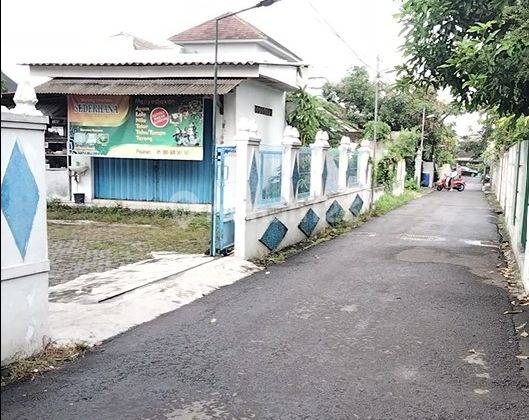 Tanah STRATEGIS Jogja belakang Lippo Plaza Lt 782 m2 lb 18 m SHM