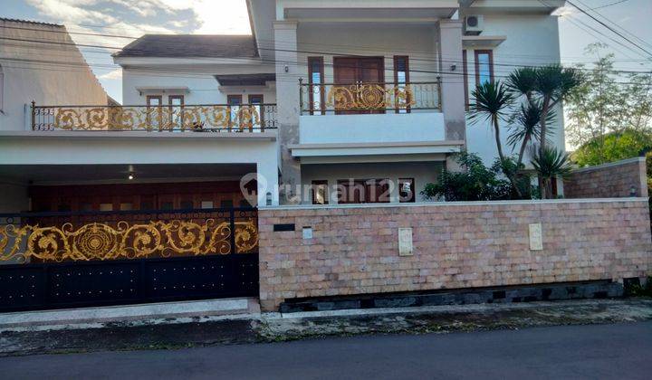 Rumah Jogja 2 Lantai Utara Perum Merapi View Lt 307 M2 SHM Imb 2