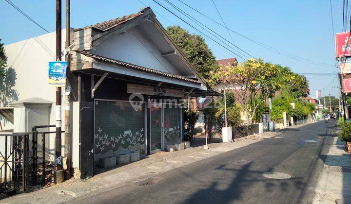 Tanah Jogja Jl.kaliurang Km 5 Timur Tempo Gelato Lt 822 M2 SHM 2