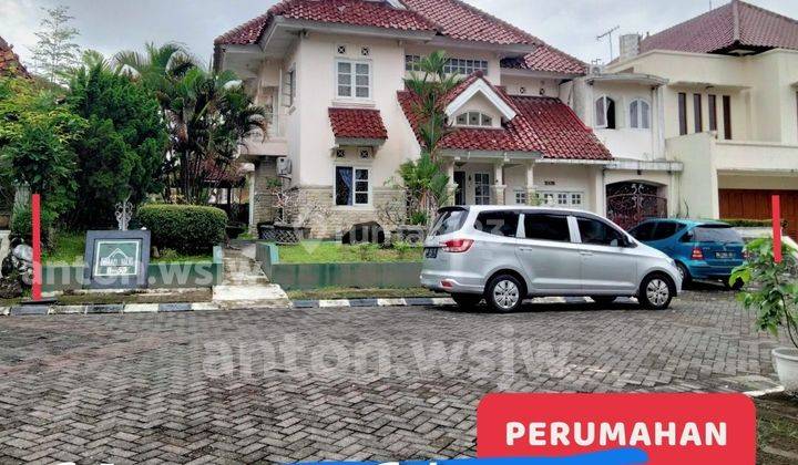 Rumah 2 Lantai Jogja Perum Pesona Merapi SHM Lt 460 m² Lb 320 M2